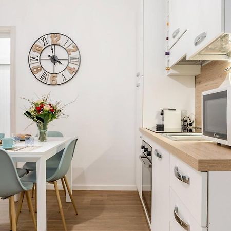 Donna Teresa Central & Cozy Apartment Taranto Luaran gambar